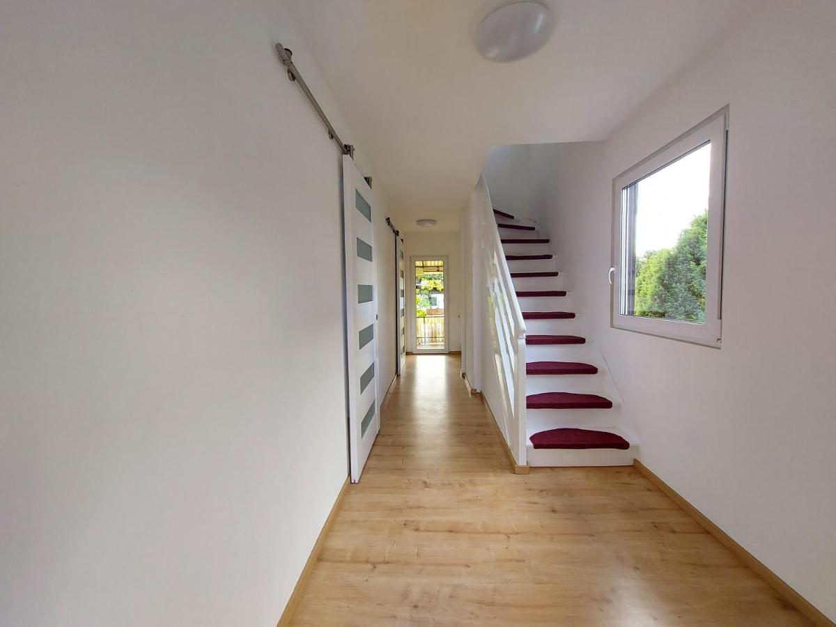 Ferienhaus Luise ノイシュトレーリッツ エクステリア 写真